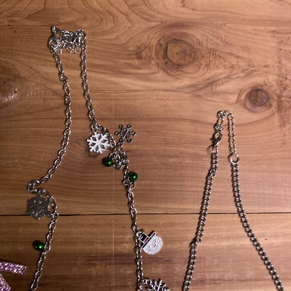 Whimsy & Winter – 9-Piece Costume Jewelry Bundle  Statement, Symbolic, Restored - Picture 7 of 7